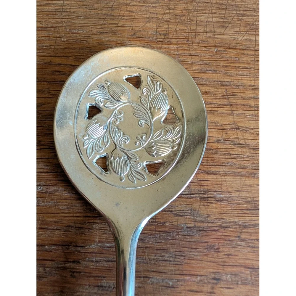 Vintage Leonard Silver Plated Pierced Olive Spoon Ornate Floral Made in Italy